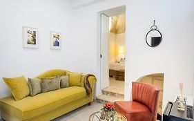 Amate Suite